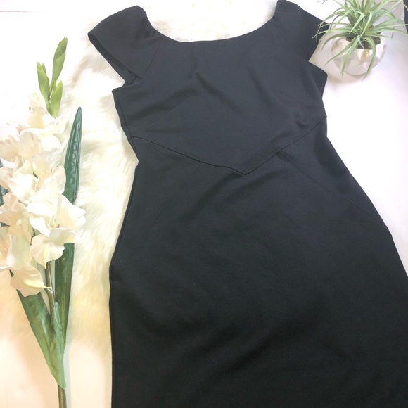Gap Black Cap Sleeve Little Black Dress Zipper - Picture 4 of 9